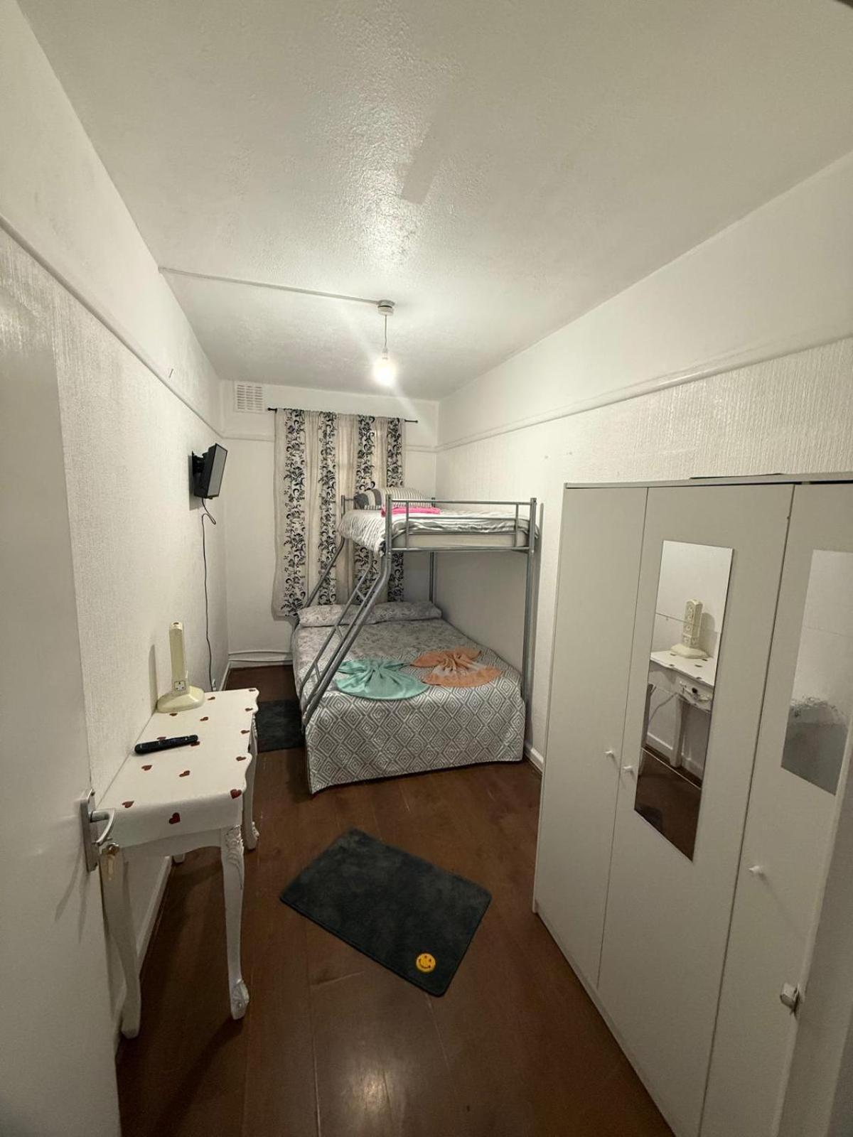 Britannia Stockwell - 13 Min To Oxford Circus * Londra